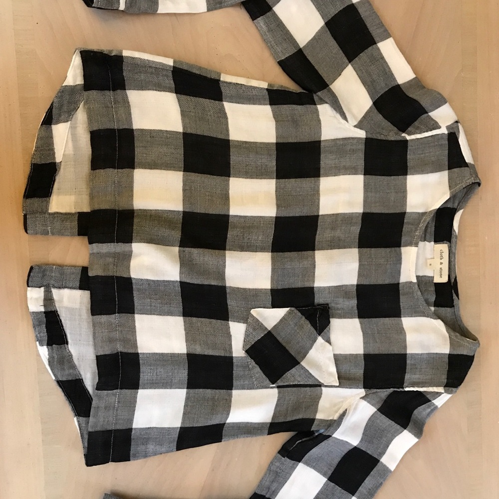 Cloth & Stone Back Lace-Up Gingham Top Size Small